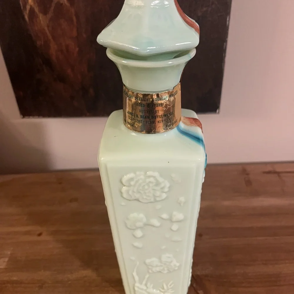 Beam's Choice‎ Vintage Vase in Soft Green